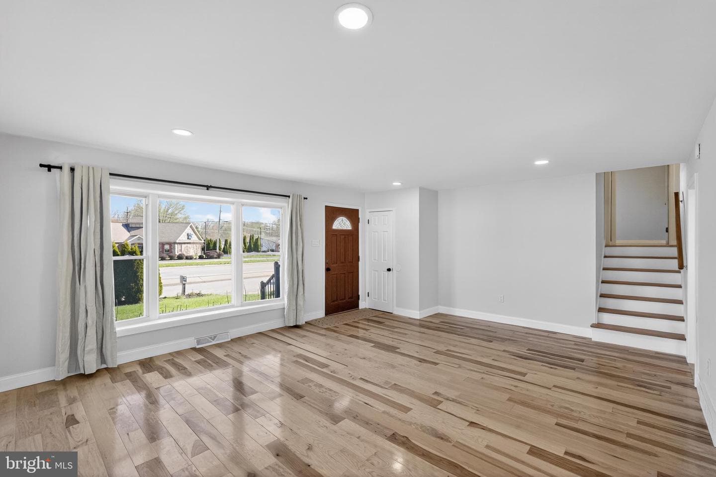 1206 W Chester Pike photo 8