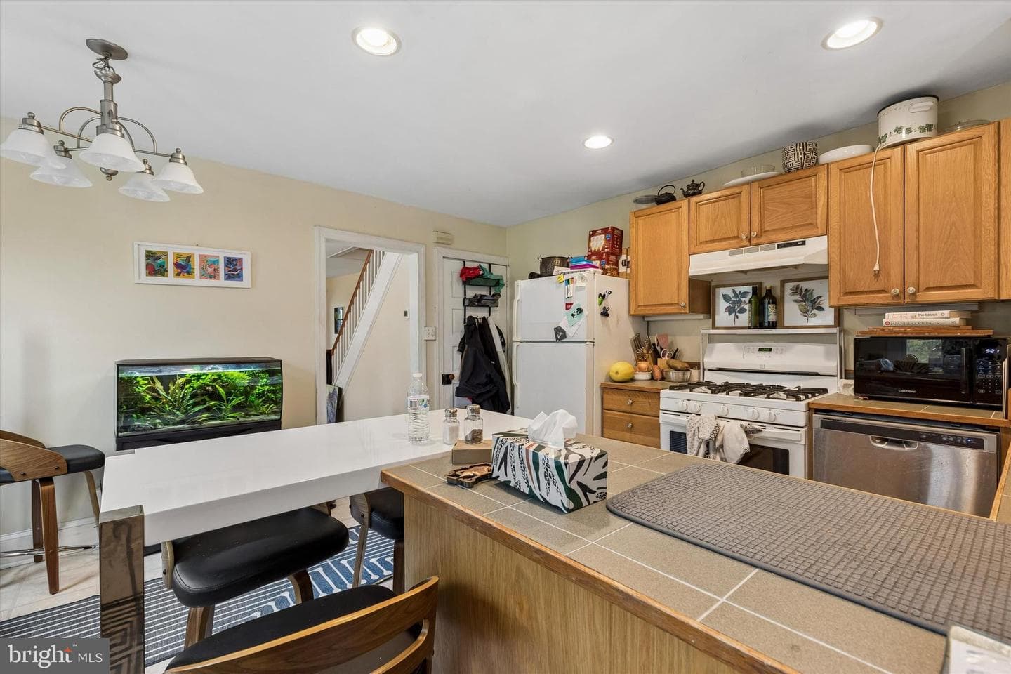 25 Woodbine Avenue photo 6