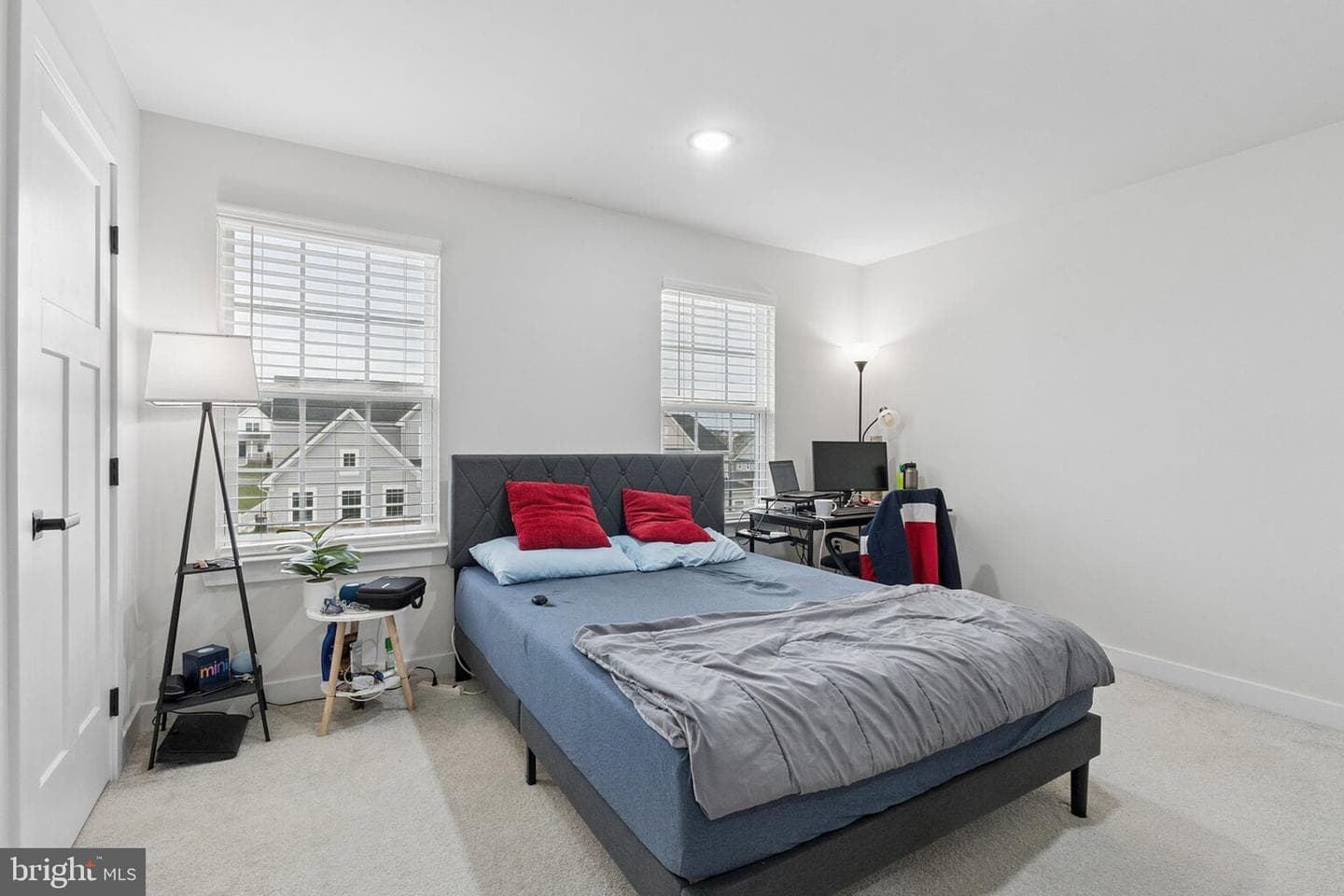 231 Sloan Drive photo 28