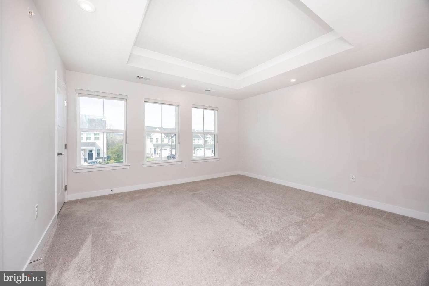 265 Chase Drive photo 14