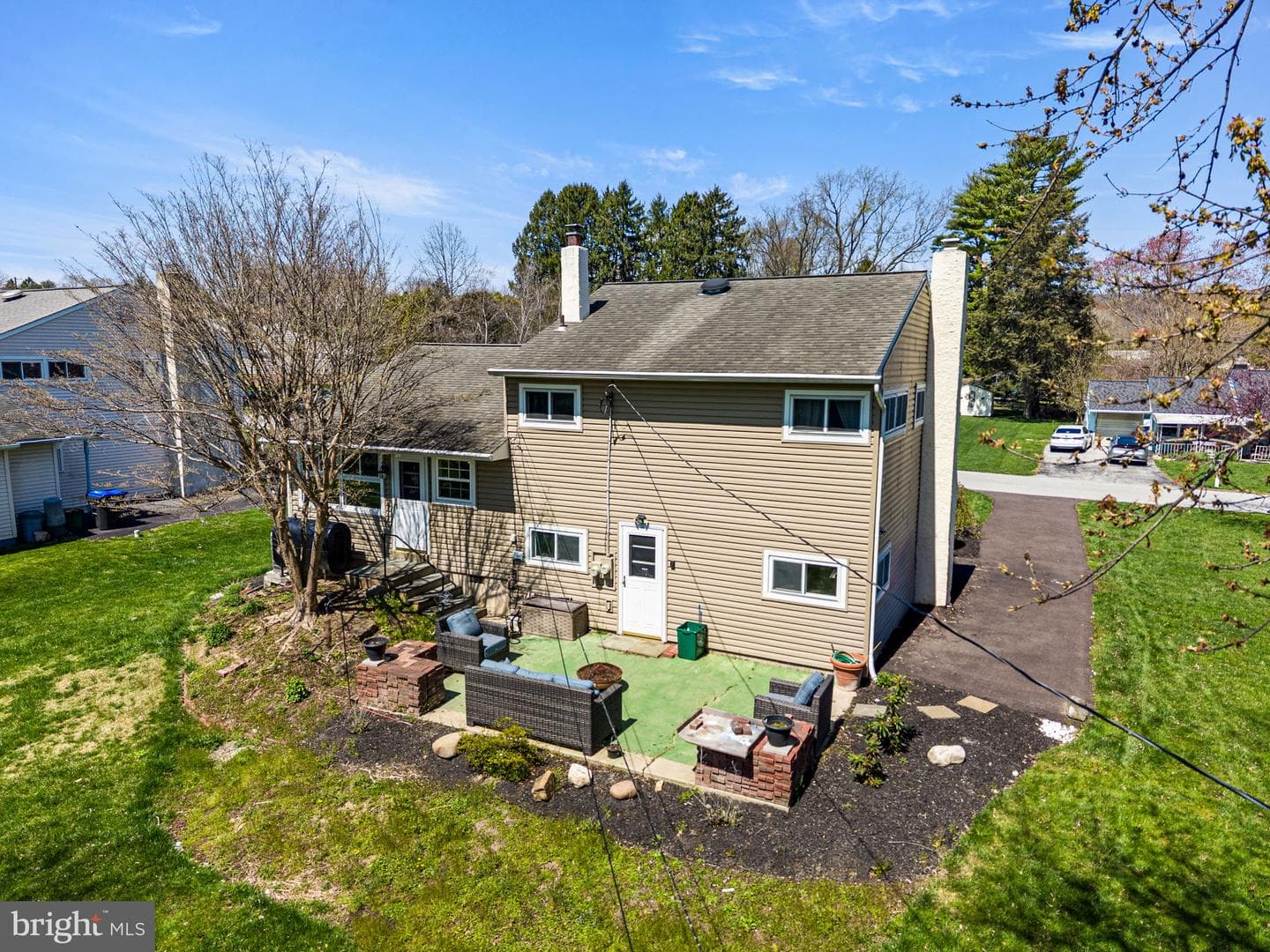 504 Winding Way photo 15