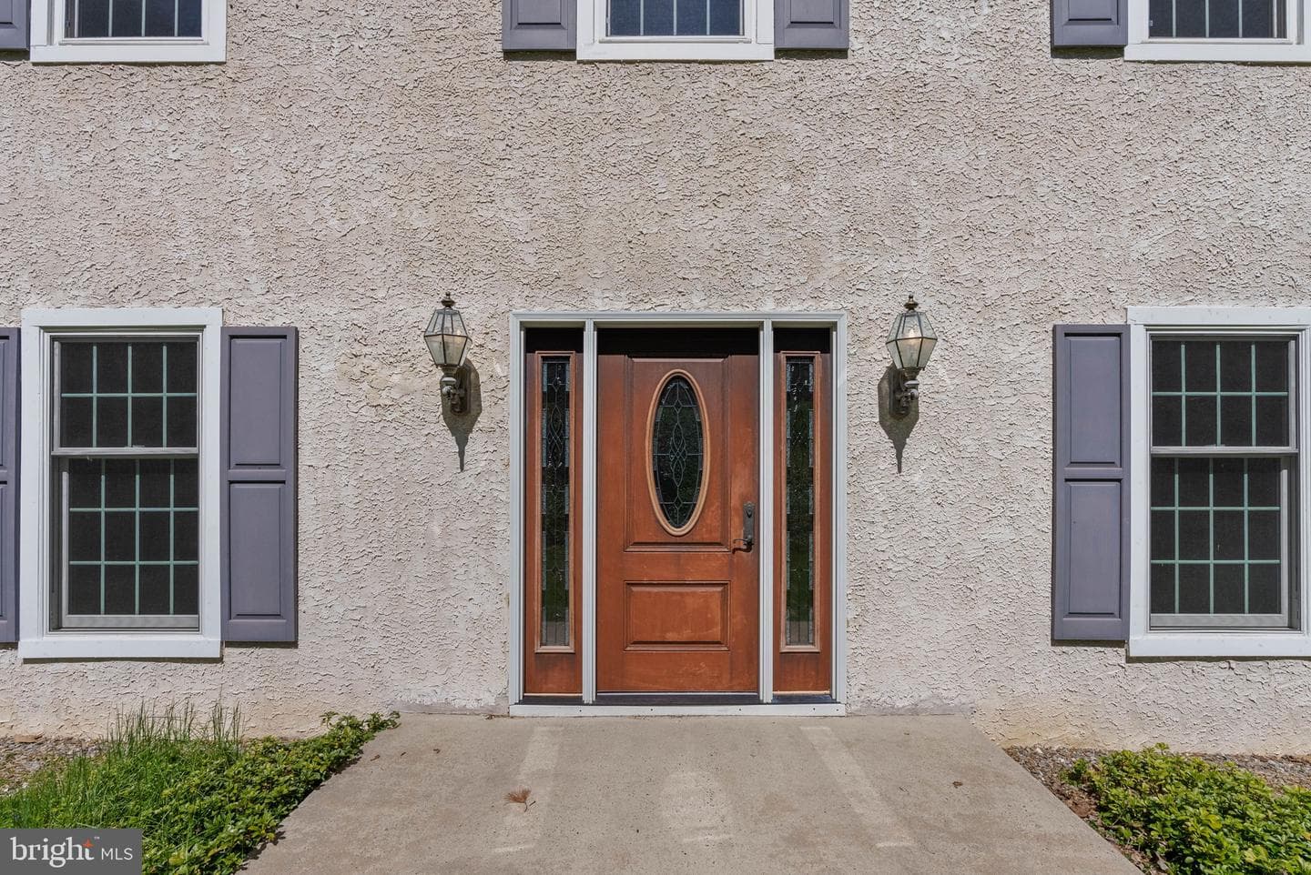 150 Continental Dr photo 6