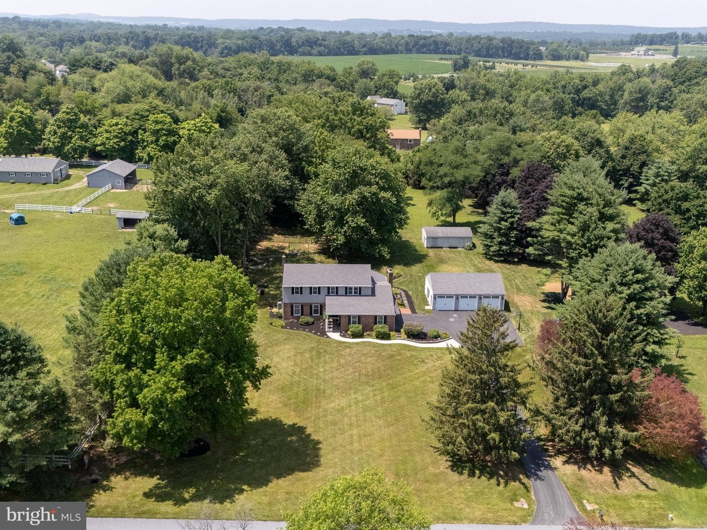 31 Glen Manor Lane photo 4