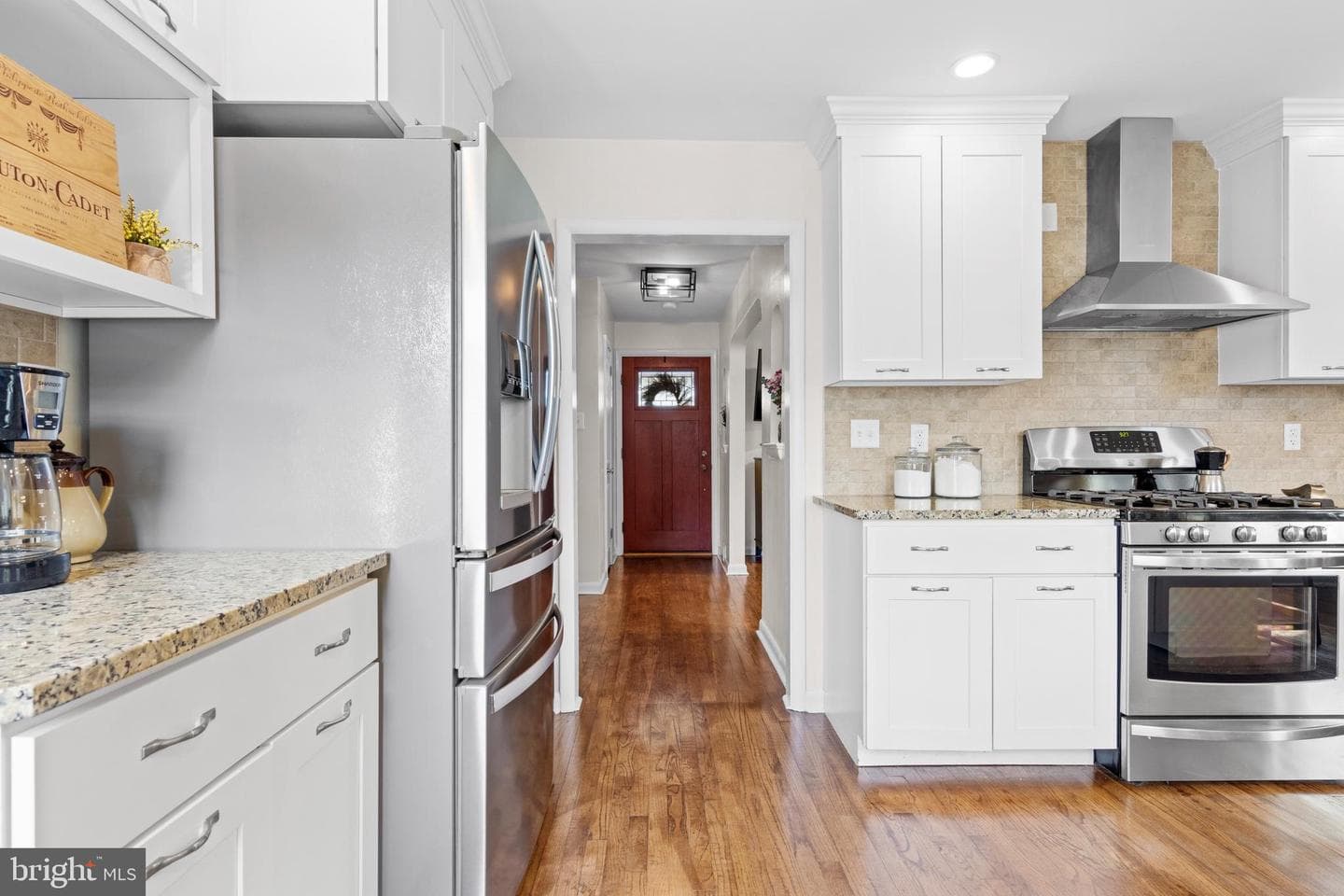 502 Ridge Avenue photo 25