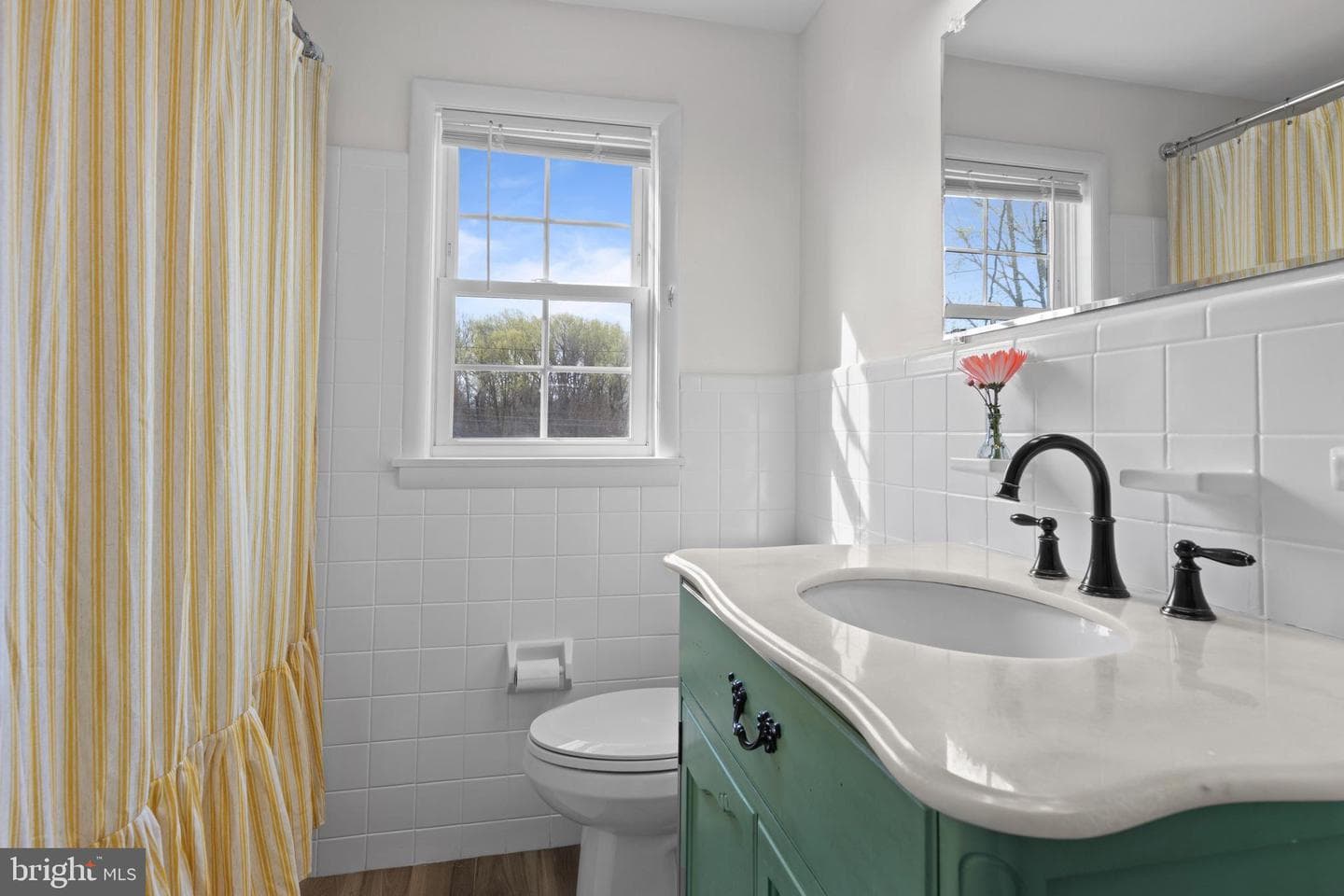502 Ridge Avenue photo 29