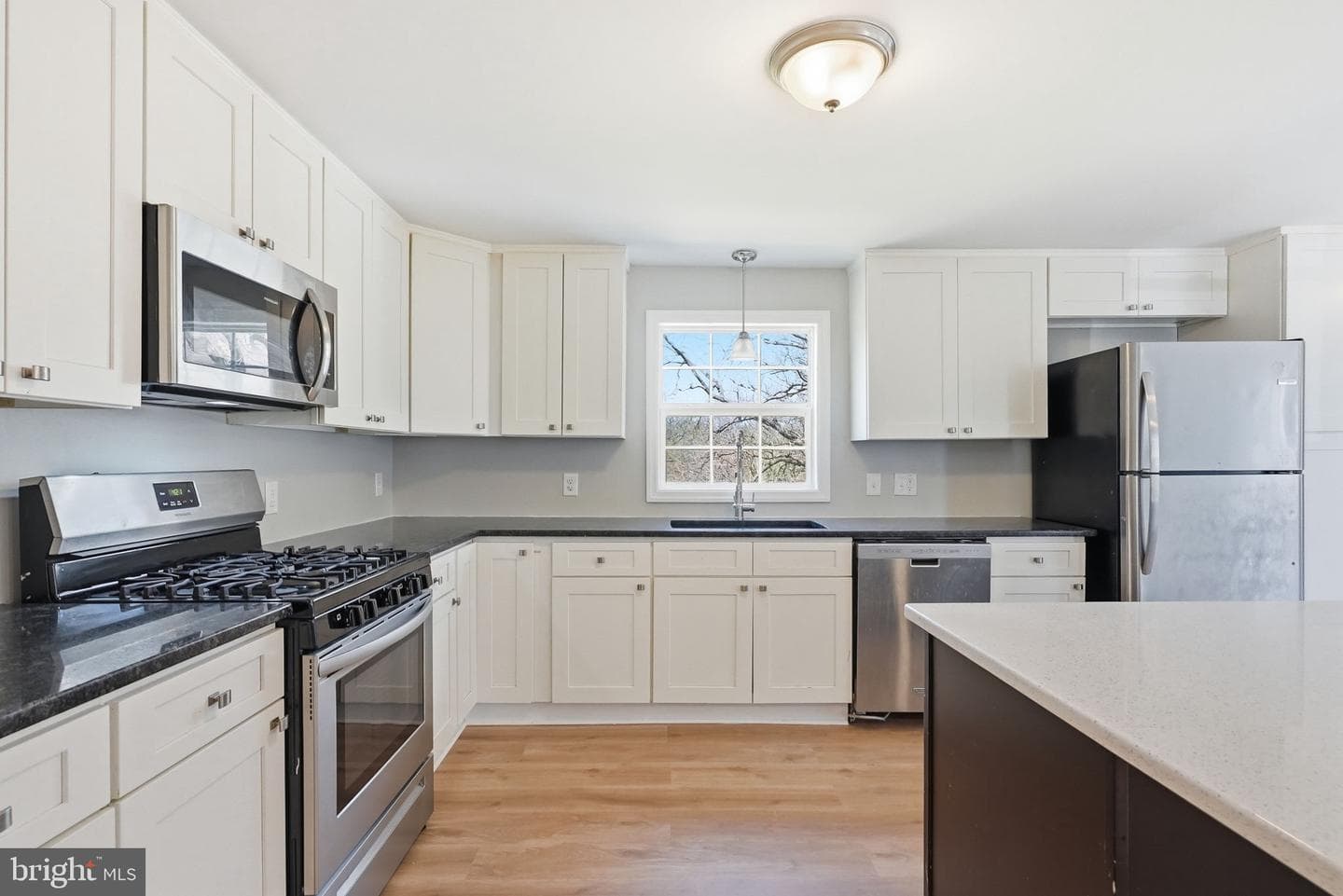 123 E Harmony Road photo 16