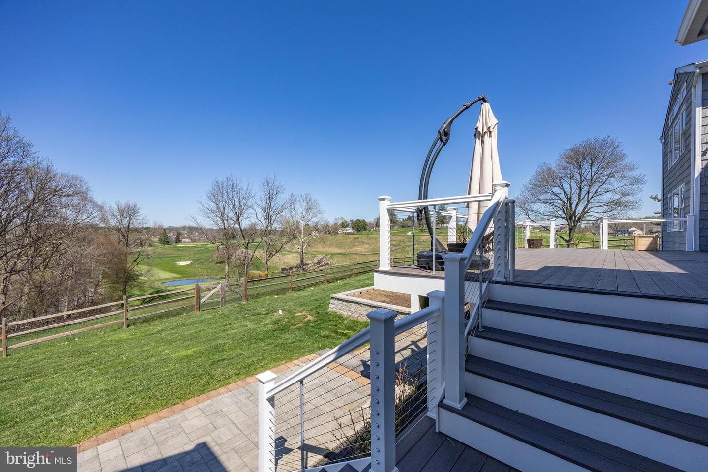 812 Hessian Circle photo 53