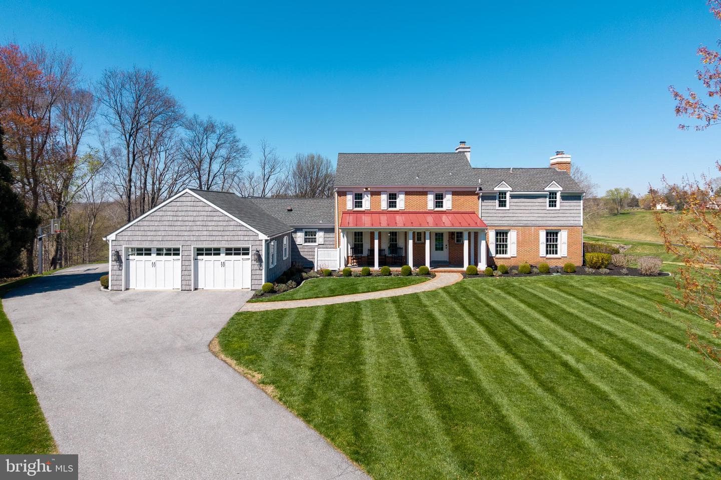 812 Hessian Circle photo 71