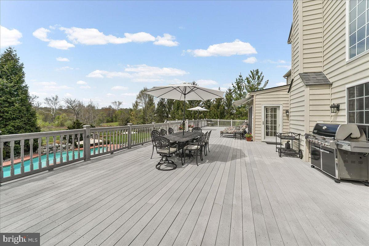 26 Saddlebrook Lane photo 67
