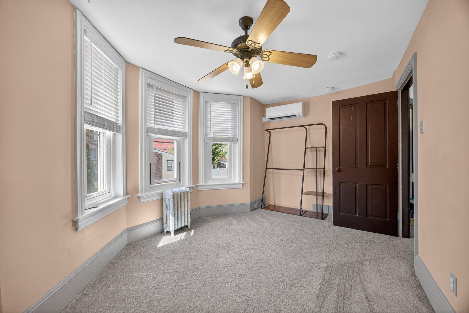 321 Walnut Street photo 18