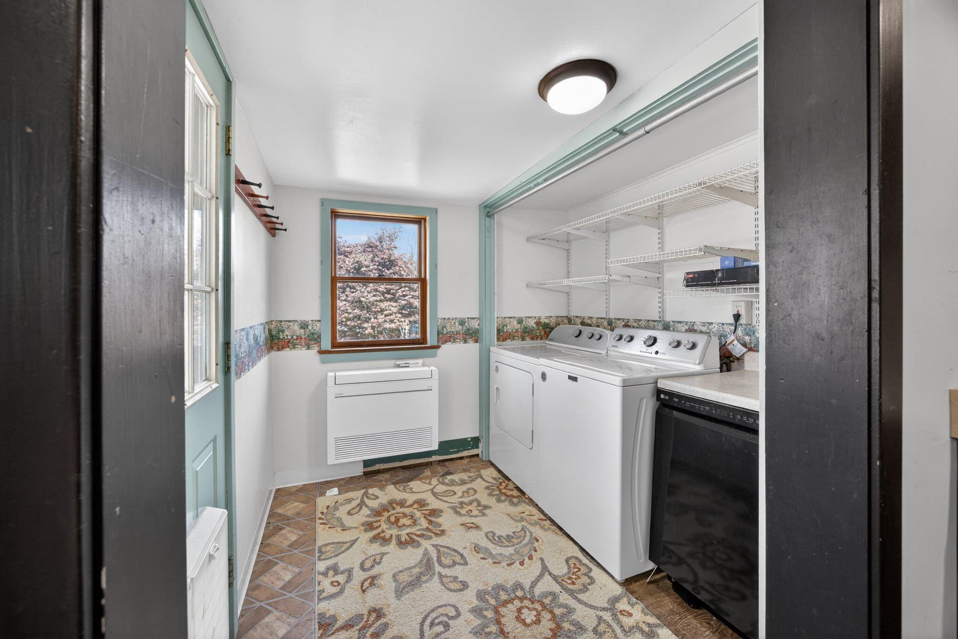 321 Walnut Street photo 31