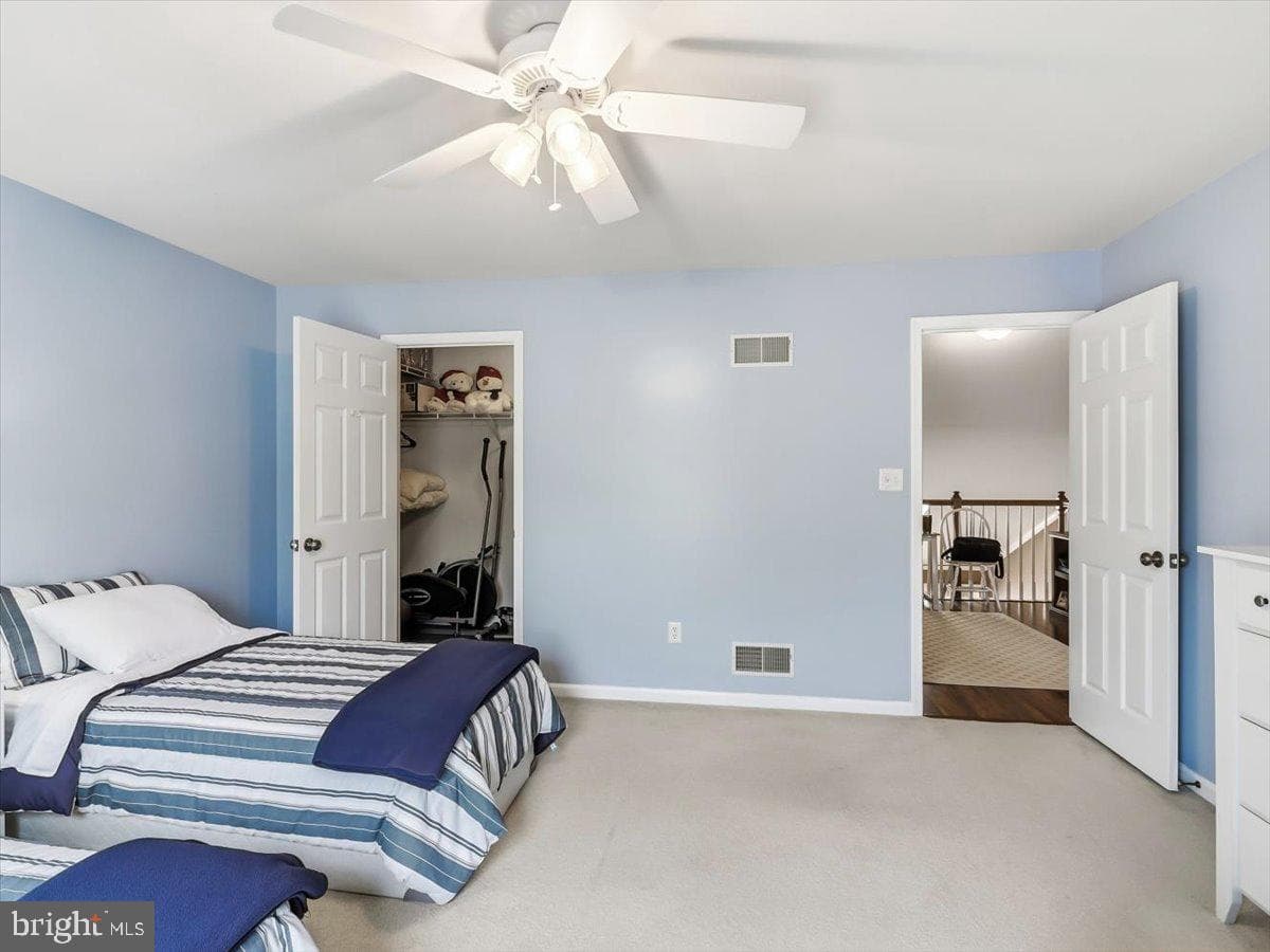 54 Saddler Drive photo 19
