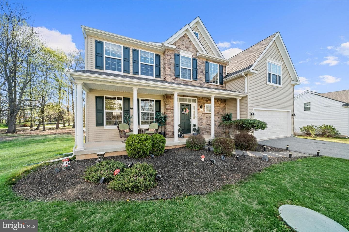 400 Buttonwood Lane photo 3