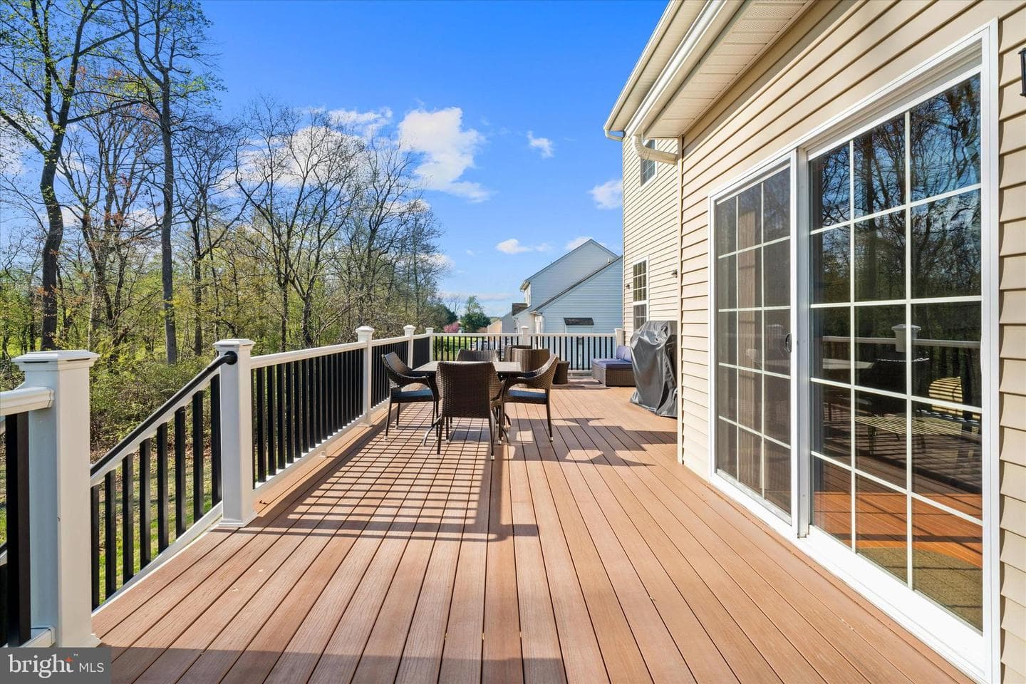 400 Buttonwood Lane photo 38
