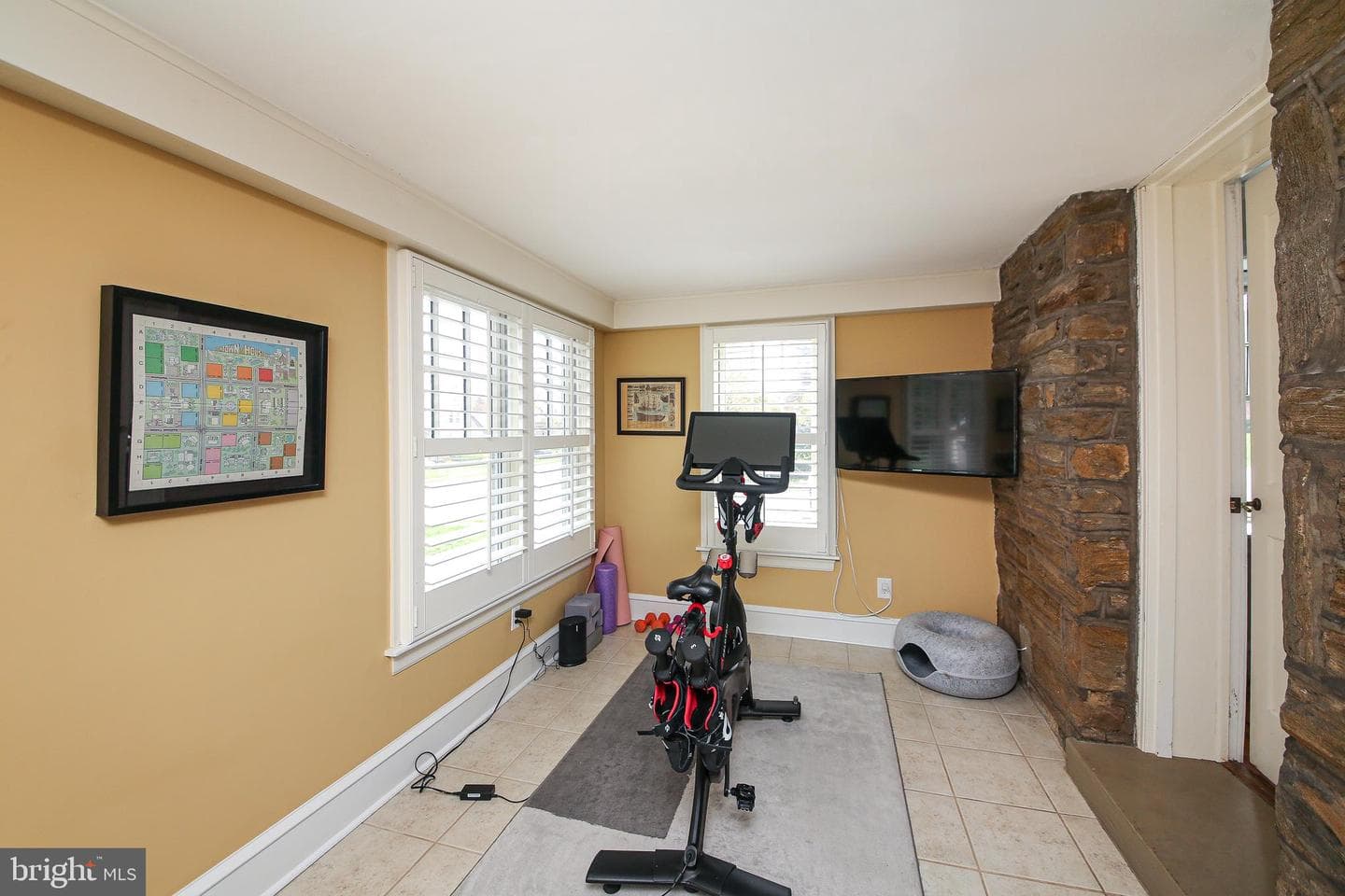 20 Hillside Road photo 17
