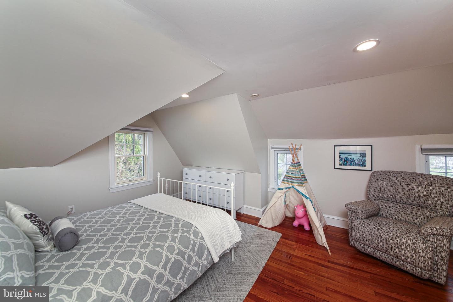 20 Hillside Road photo 33