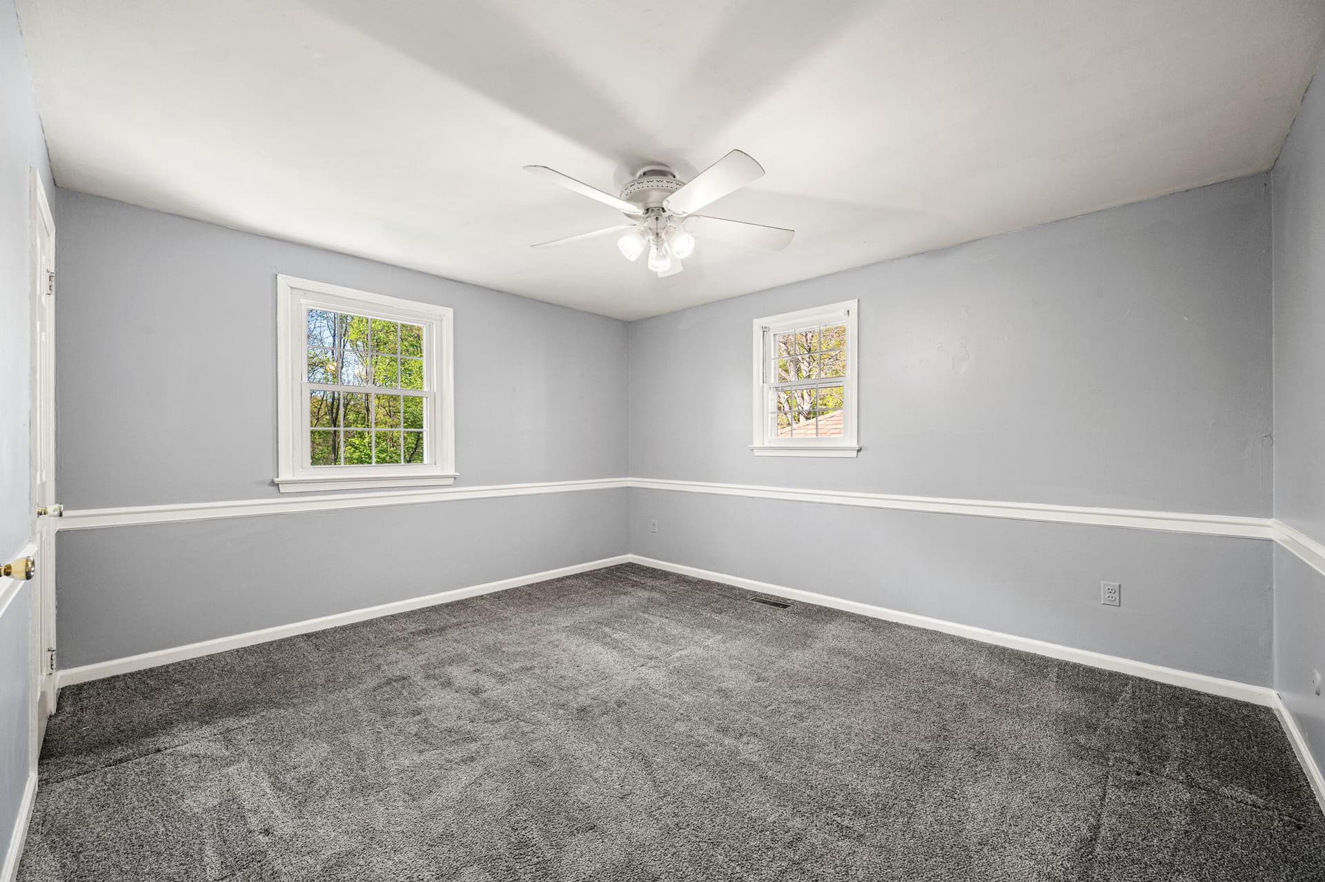 346 N Woodmont Drive photo 29