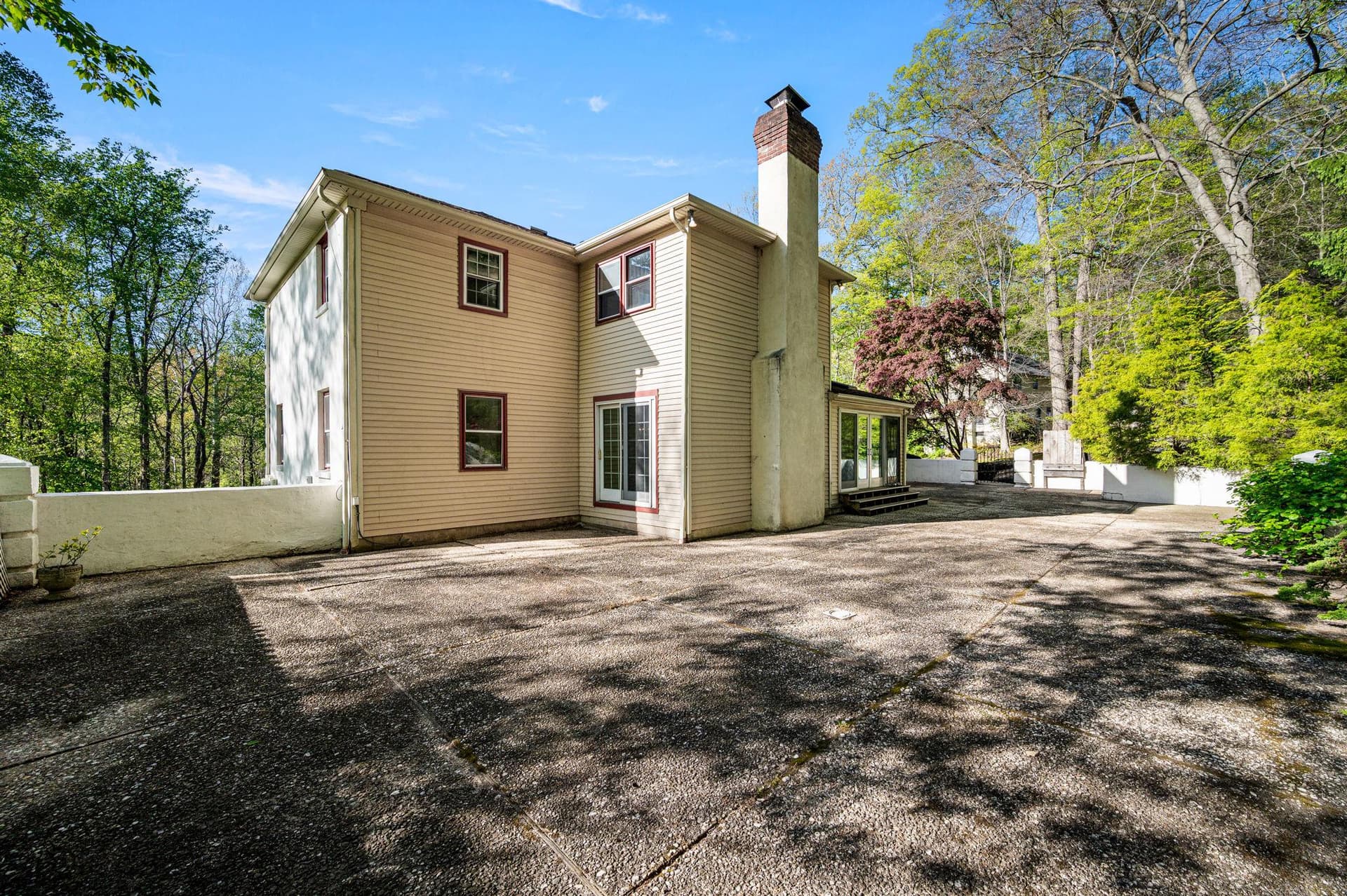 346 N Woodmont Drive photo 43