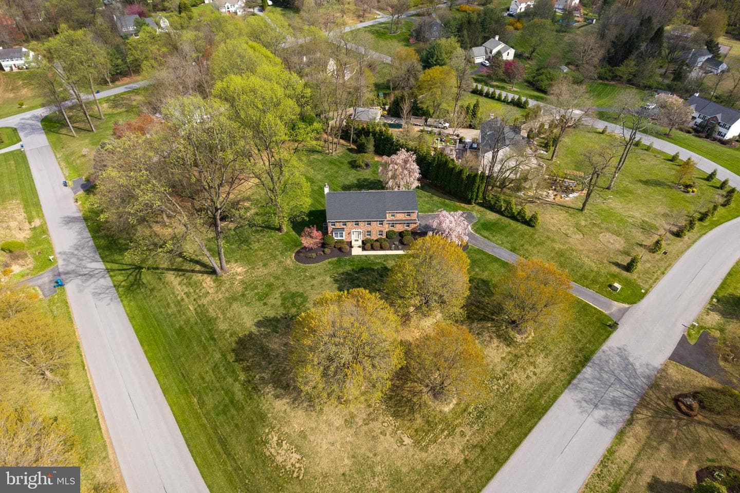108 Wooded Acres Lane photo 48