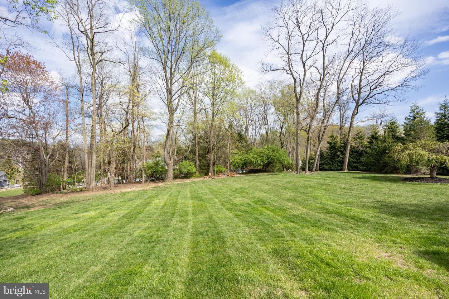 108 Wooded Acres Lane photo 5