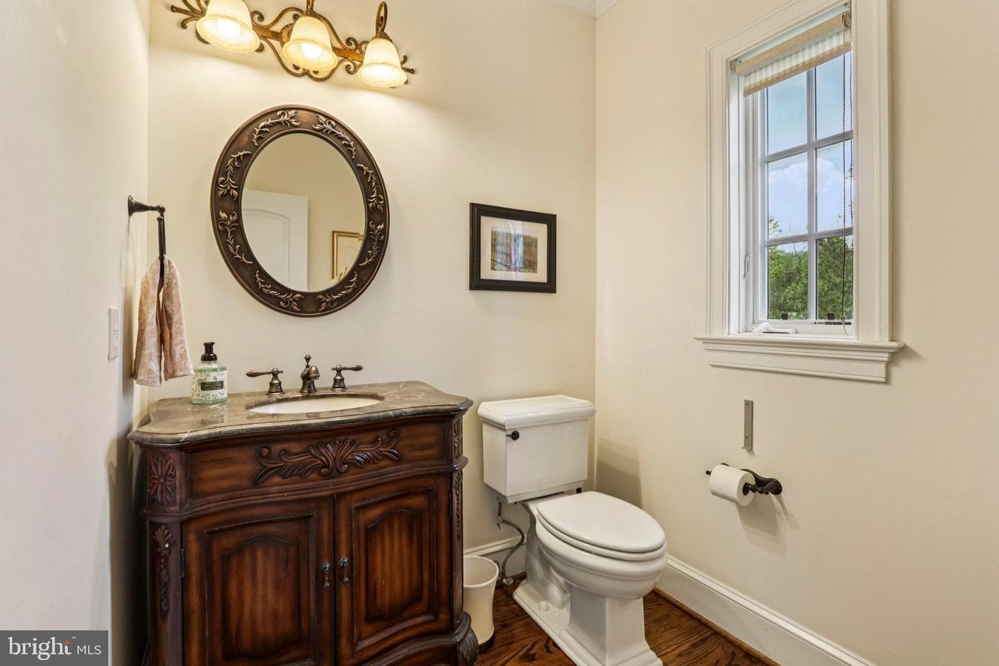 486 Church Road photo 16