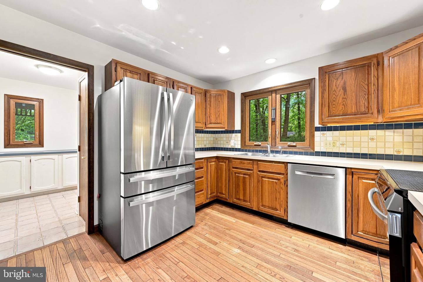 1672 Suzanne Drive photo 11