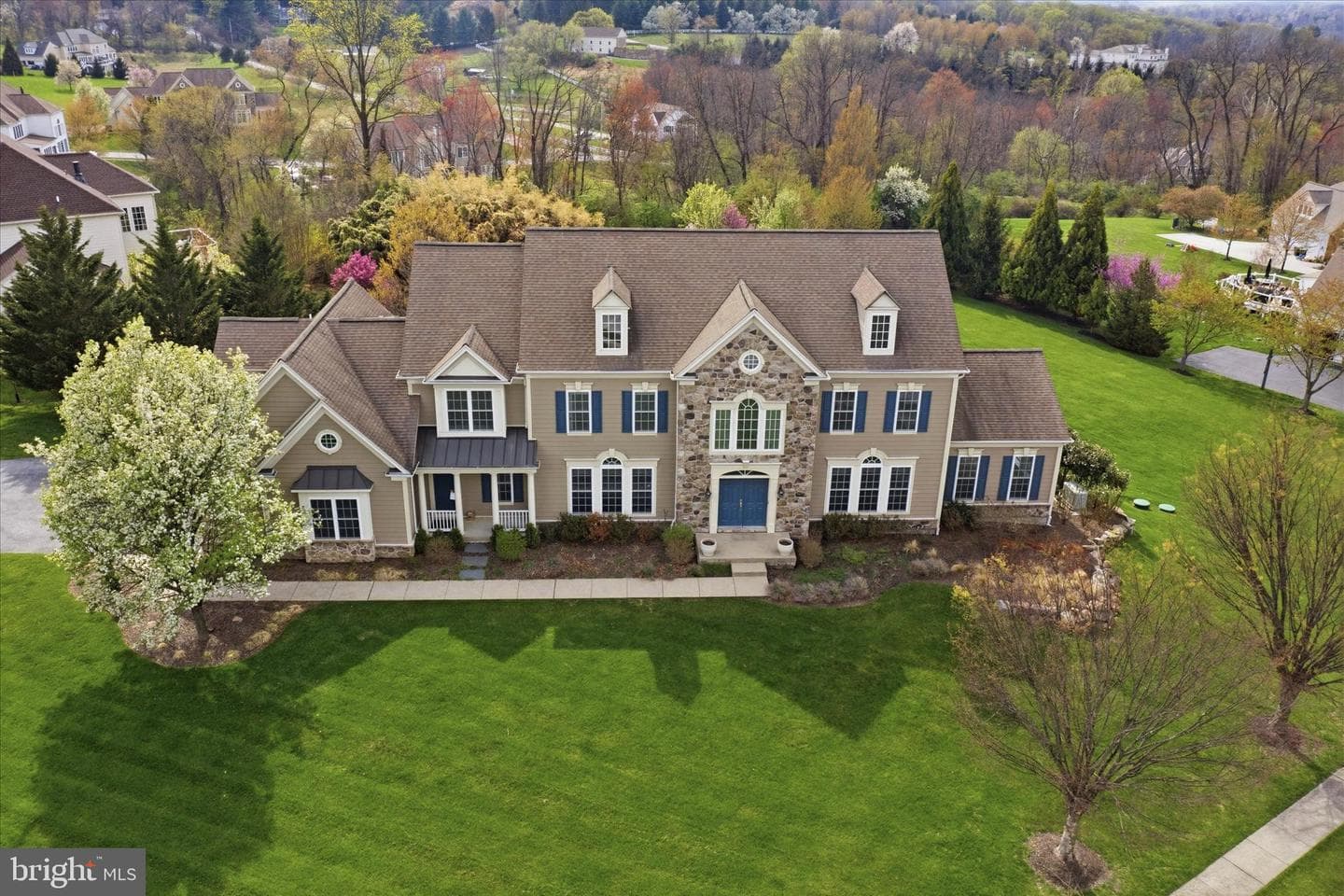 8 Deerfield Drive photo 46
