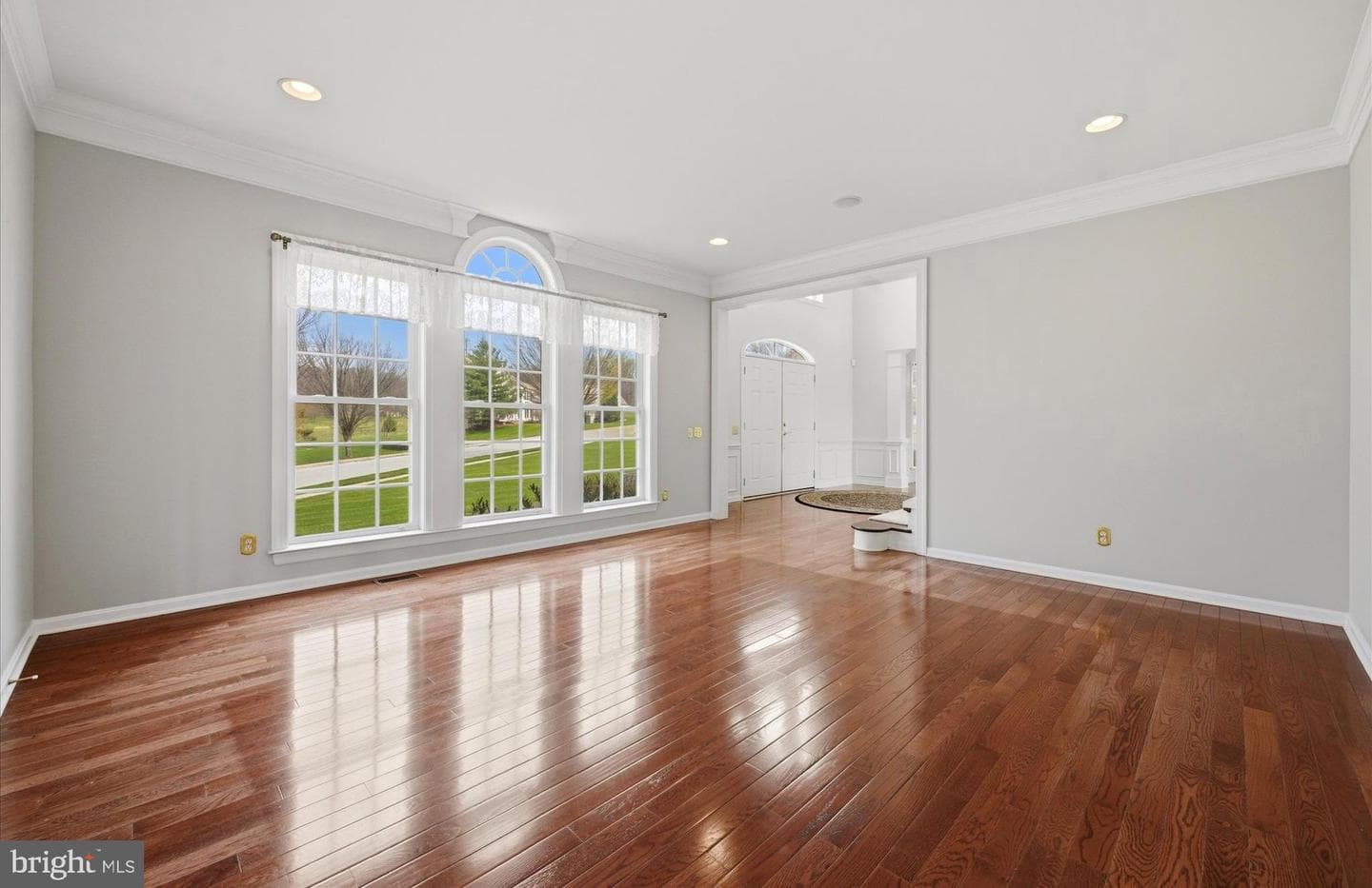 8 Deerfield Drive photo 7