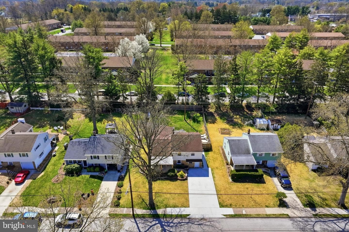1263 Tyler Avenue photo 30