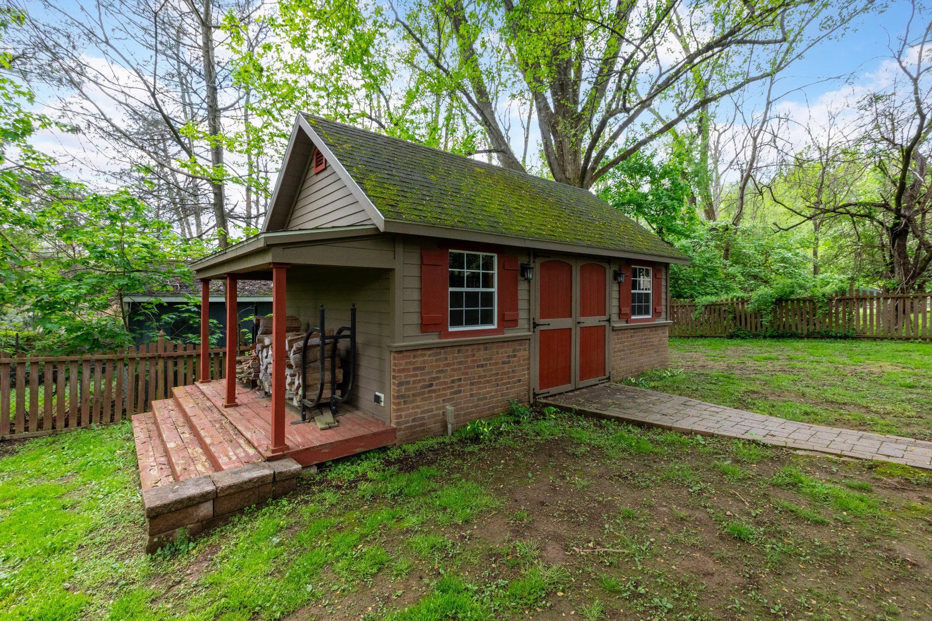 1324 College Hill Drive photo 74