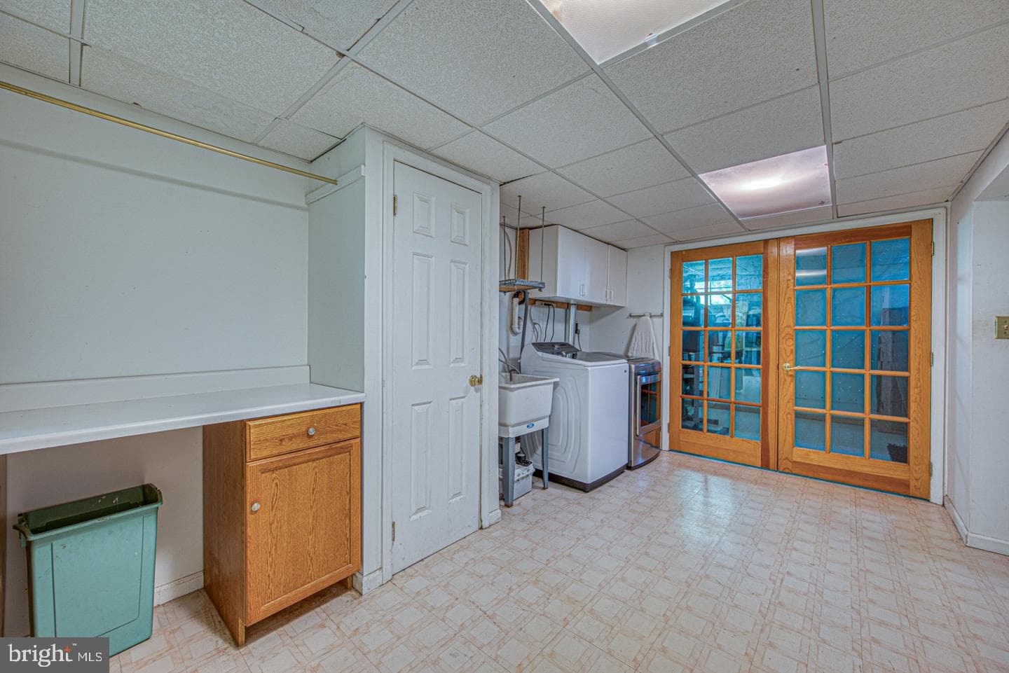 442 Chambers Lane photo 39