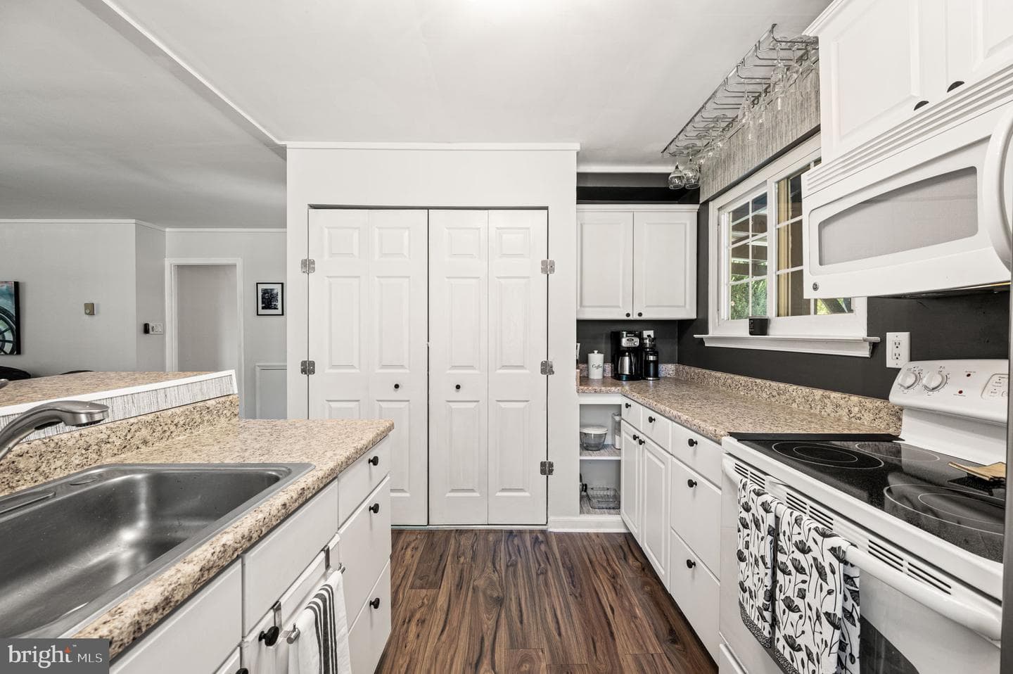 1105 Vermont Lane photo 11