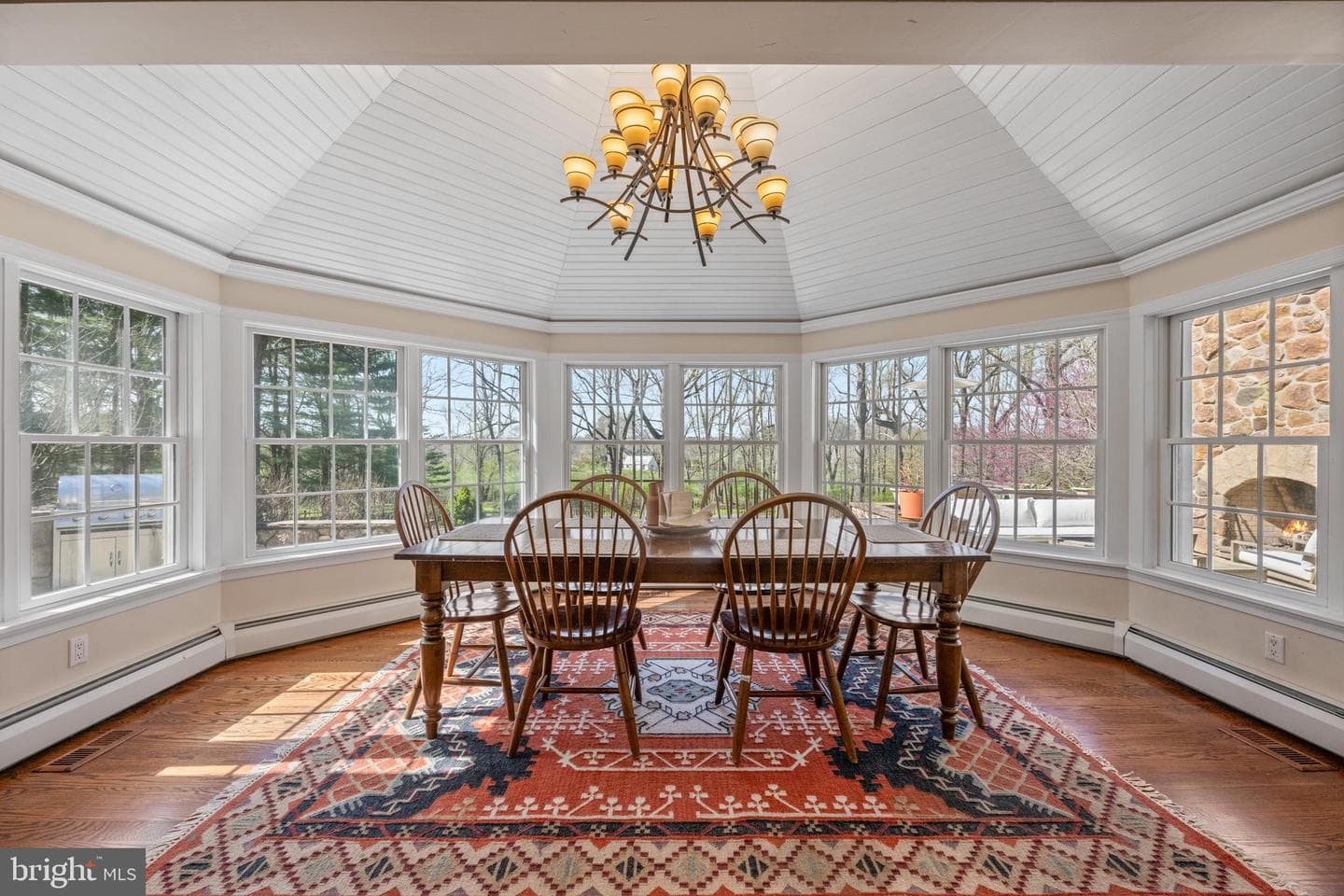 11 Foxchase Road photo 22