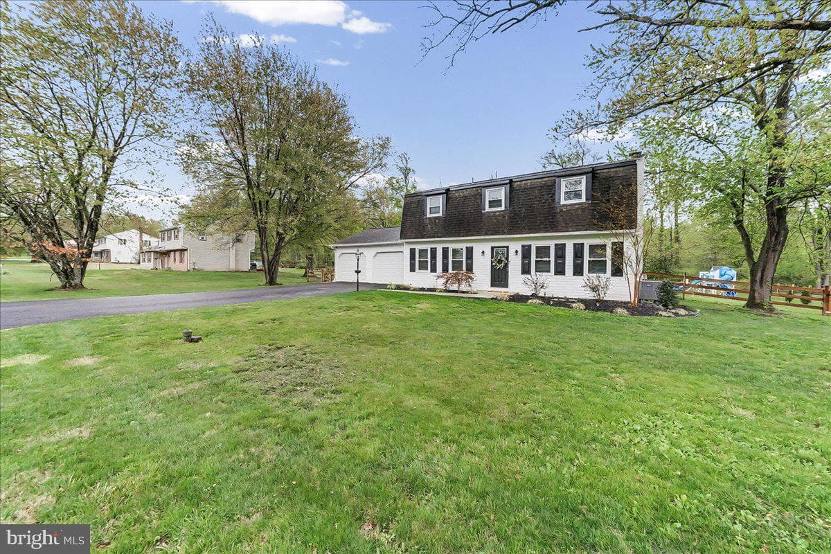 772 Hunters Run Road photo 6