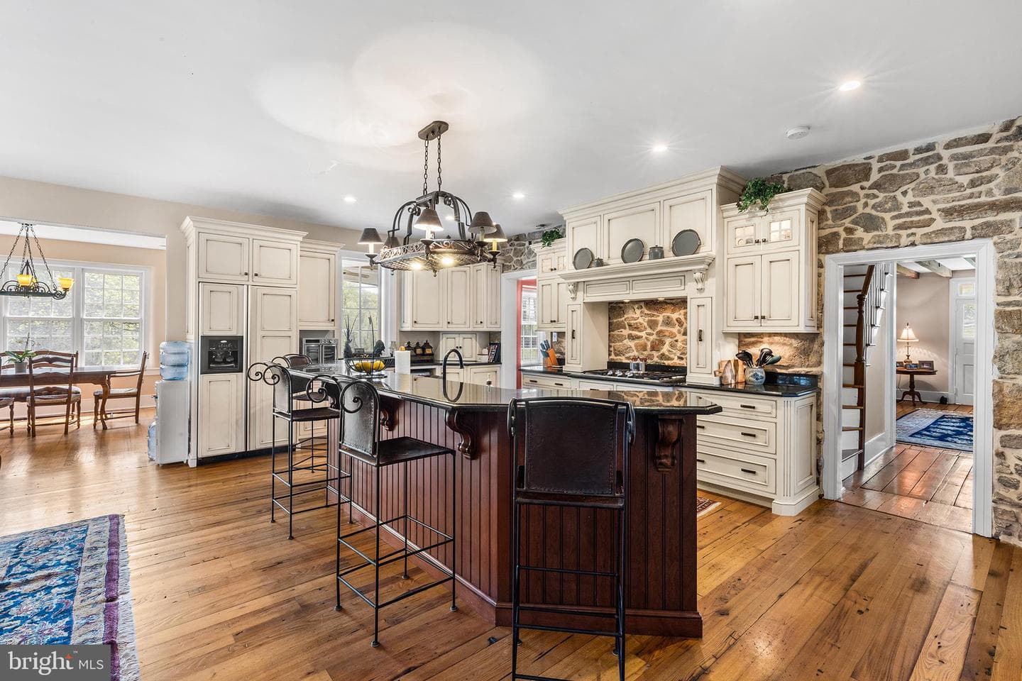 2639 Westover Lane photo 9