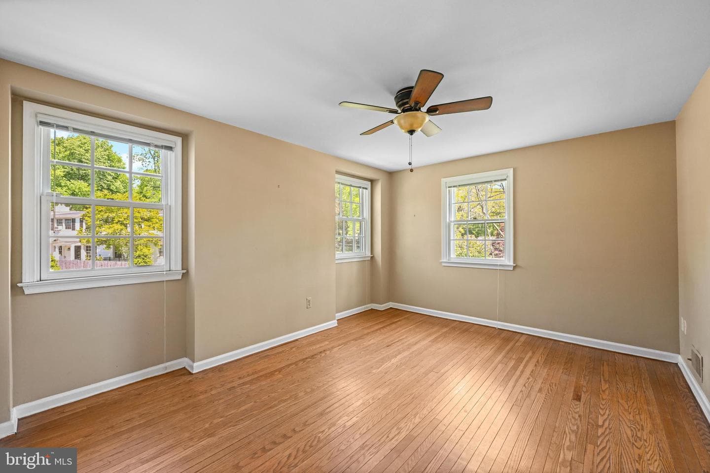 977 Ivycroft Road photo 29