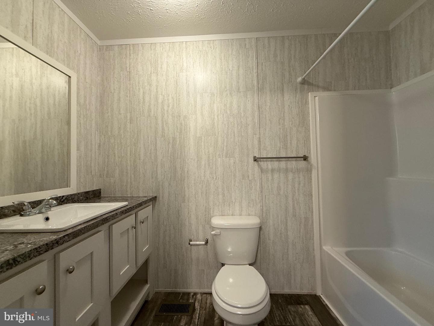 68 Ashwood Lane photo 13