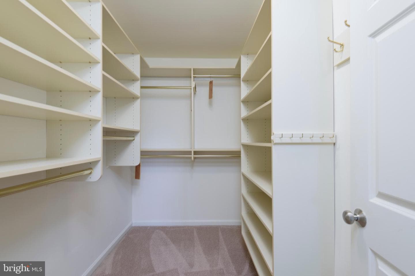 228 Cherry Ln photo 17