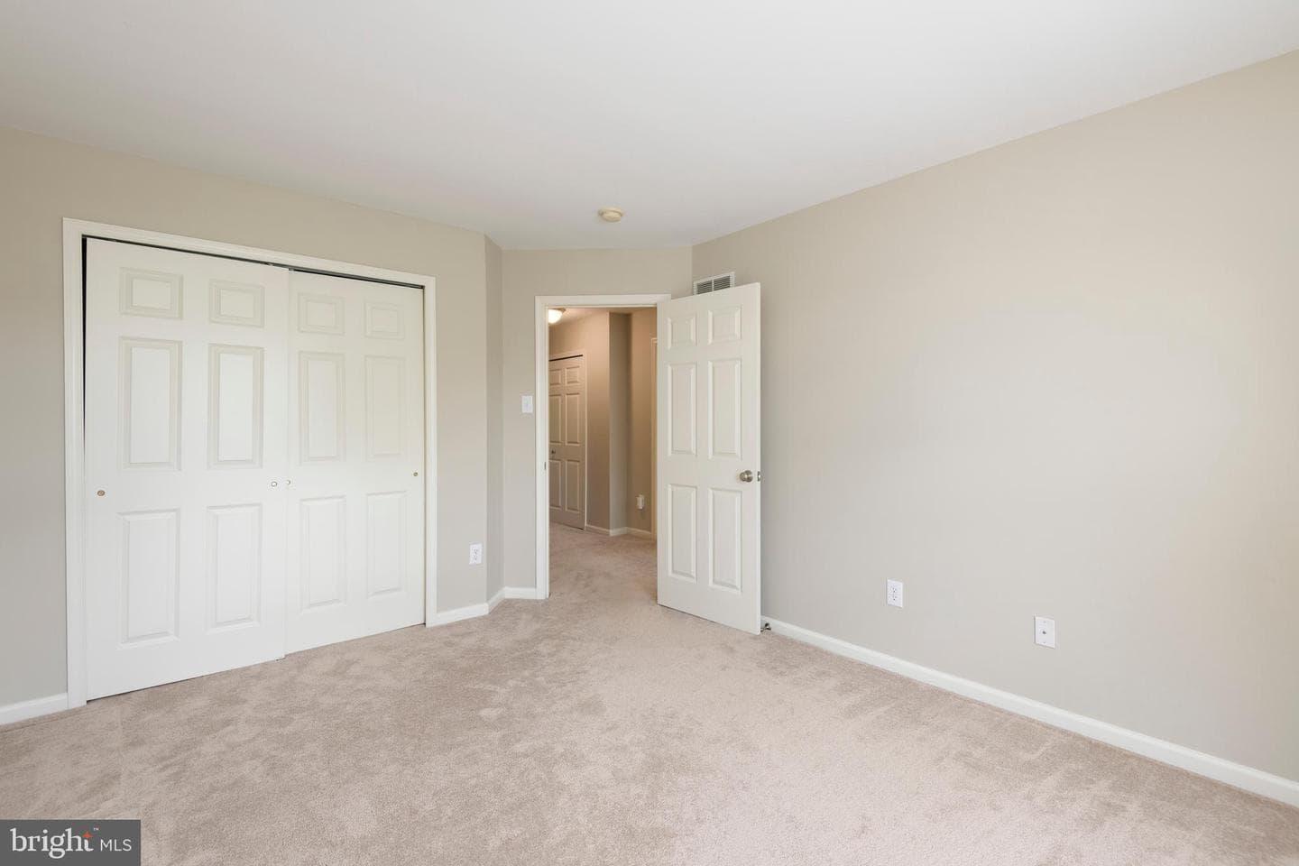 228 Cherry Ln photo 21