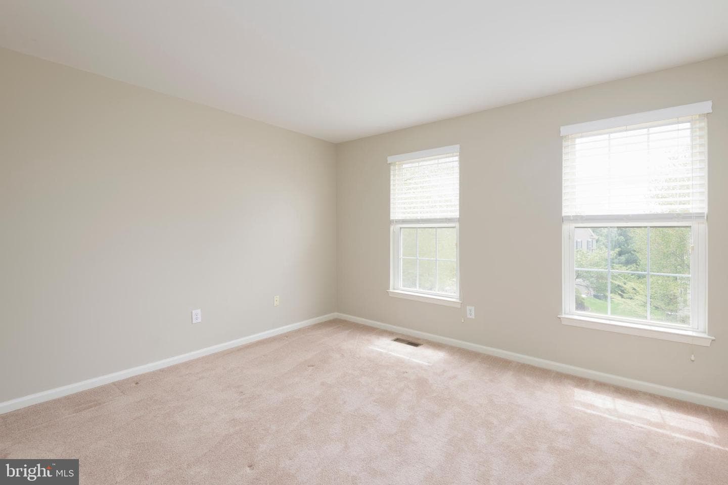 228 Cherry Ln photo 22