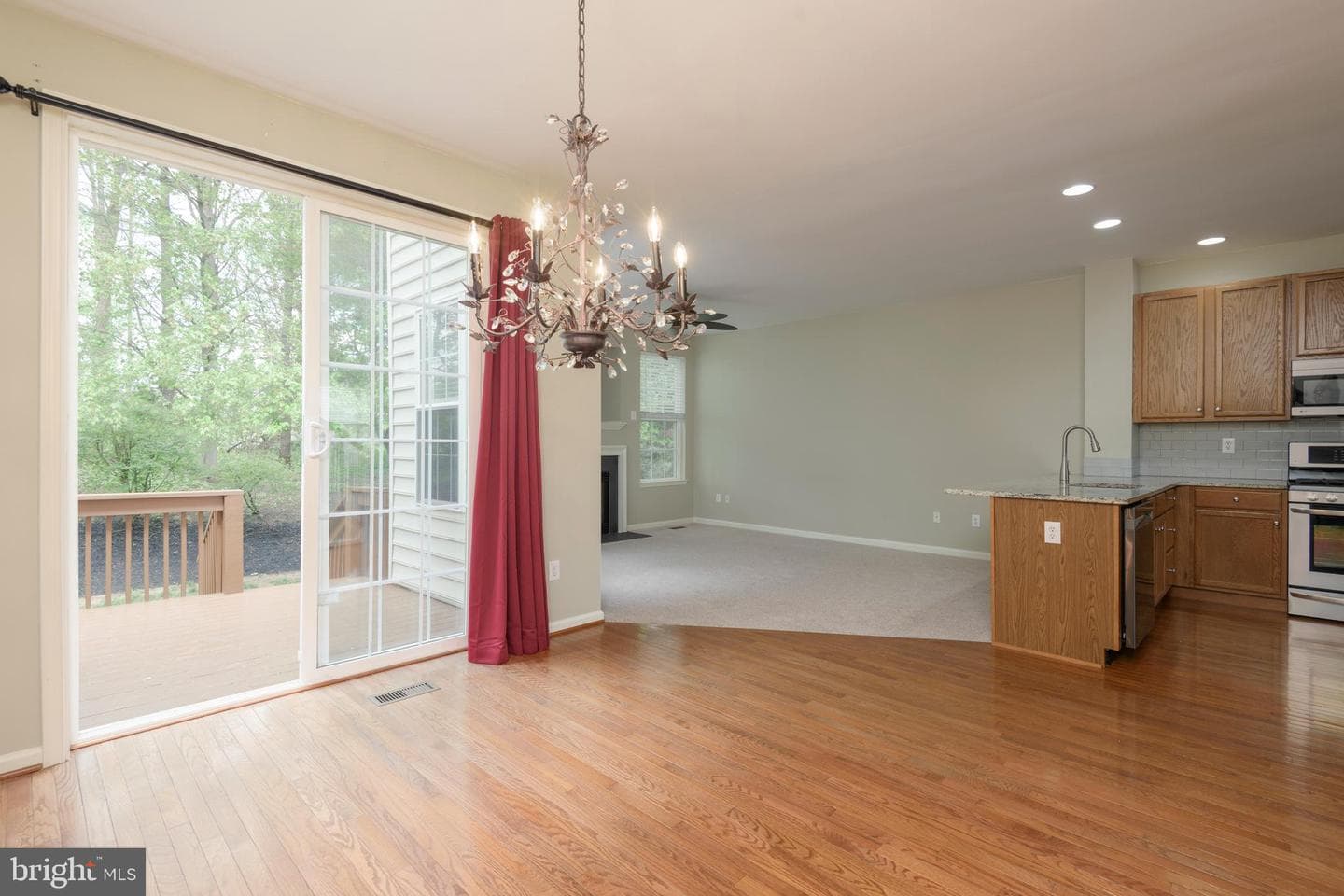 228 Cherry Ln photo 6