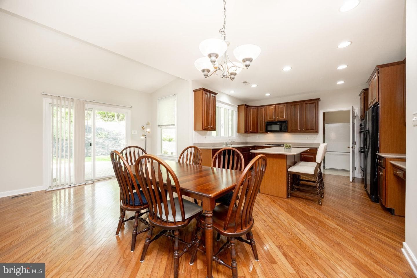 1303 Stonegate Drive photo 23