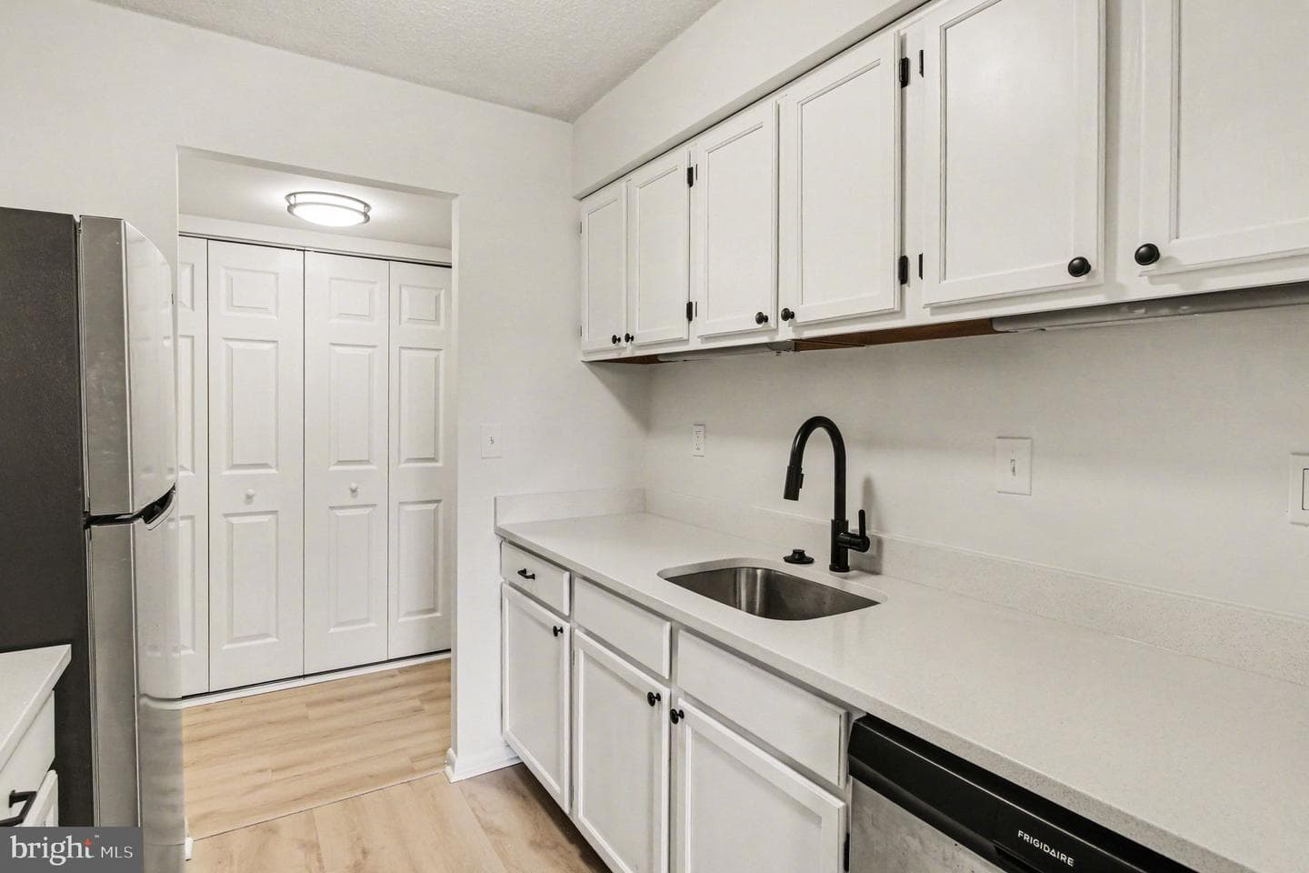 3311 Valley Drive #3311 photo 5