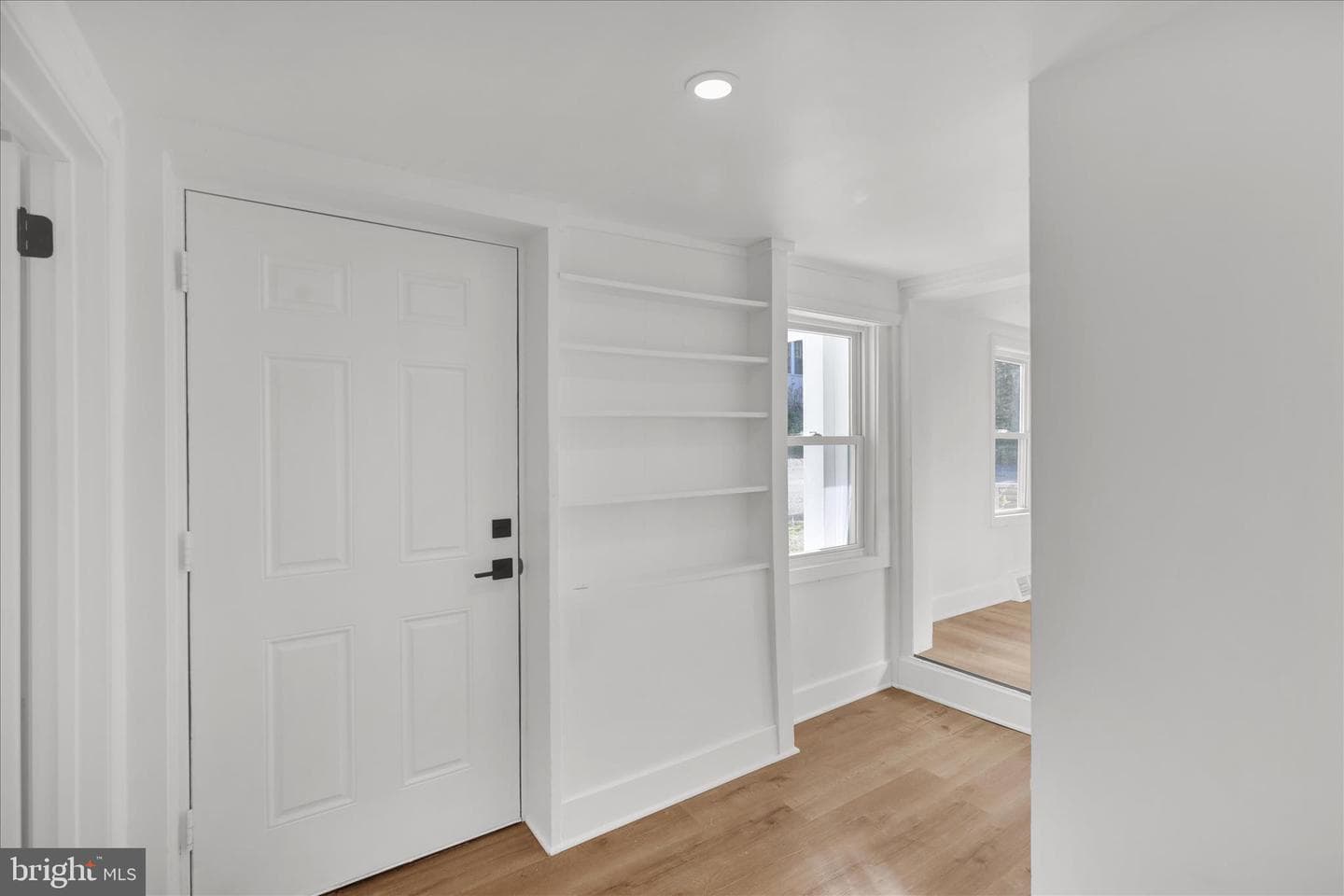 40 W Birch Street photo 8