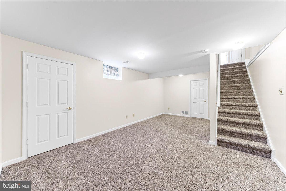 418 E Glenview Drive photo 22