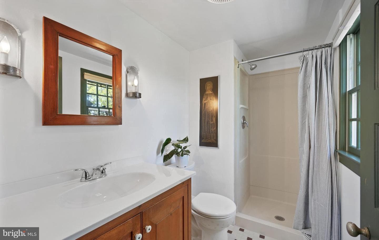 10 Nancy Lane photo 39