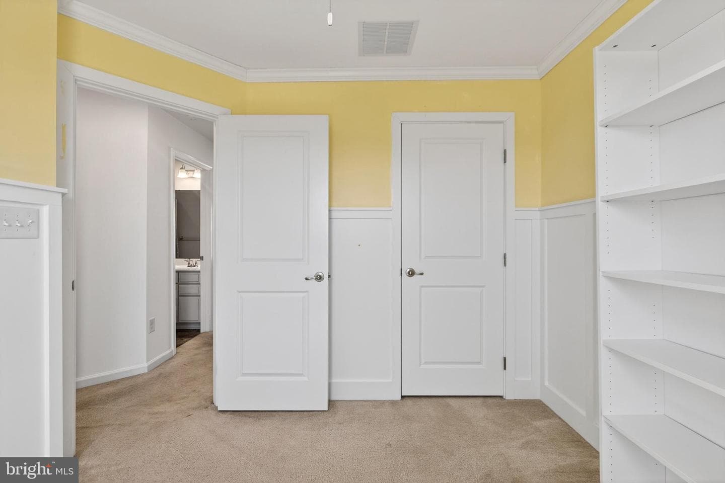 114 N Harner Boulevard photo 34