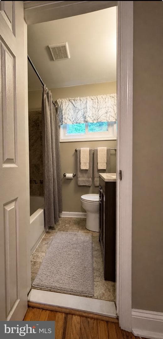 10 Jacqueline Drive photo 21