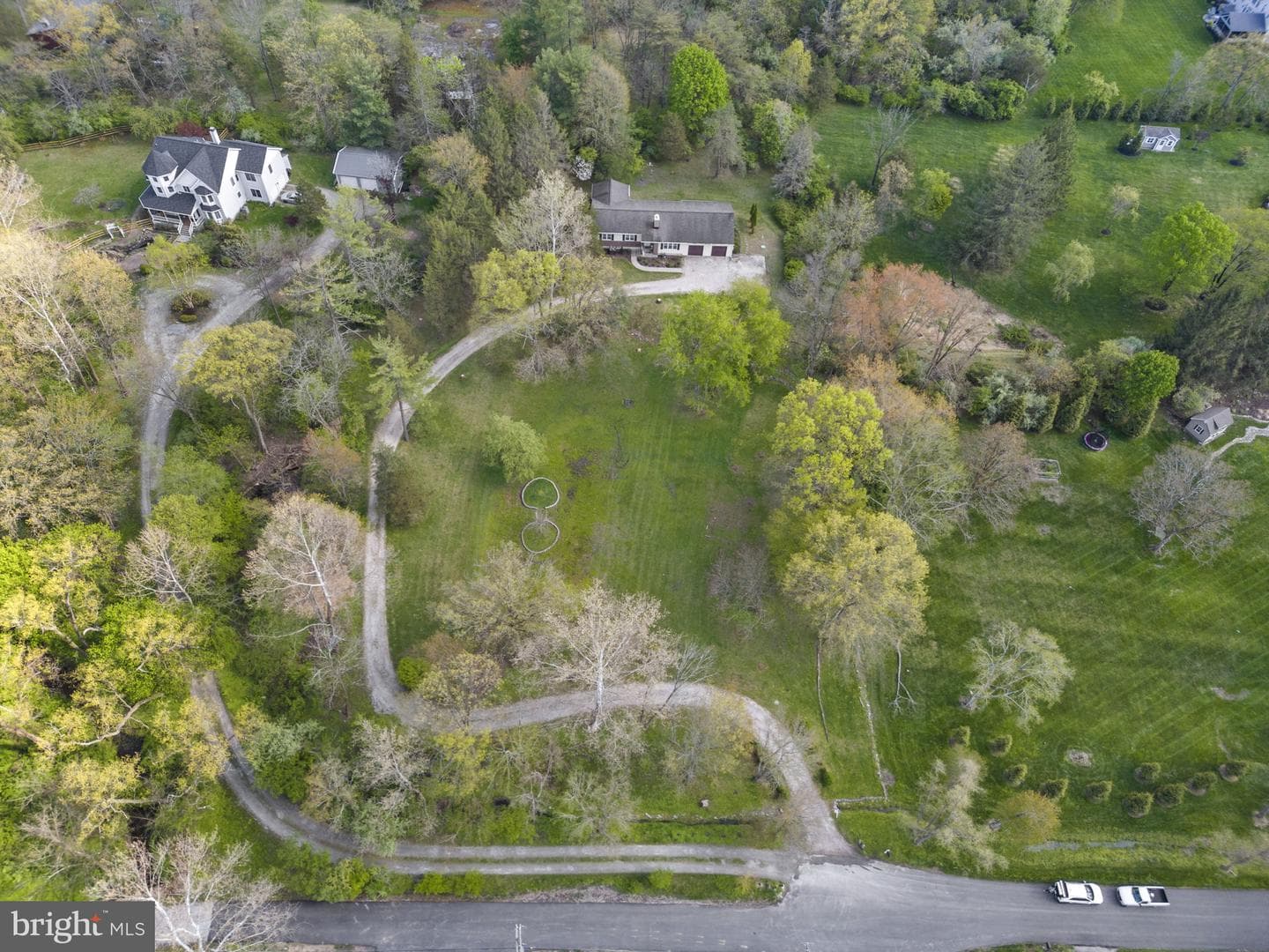 4 Pond Lane photo 3