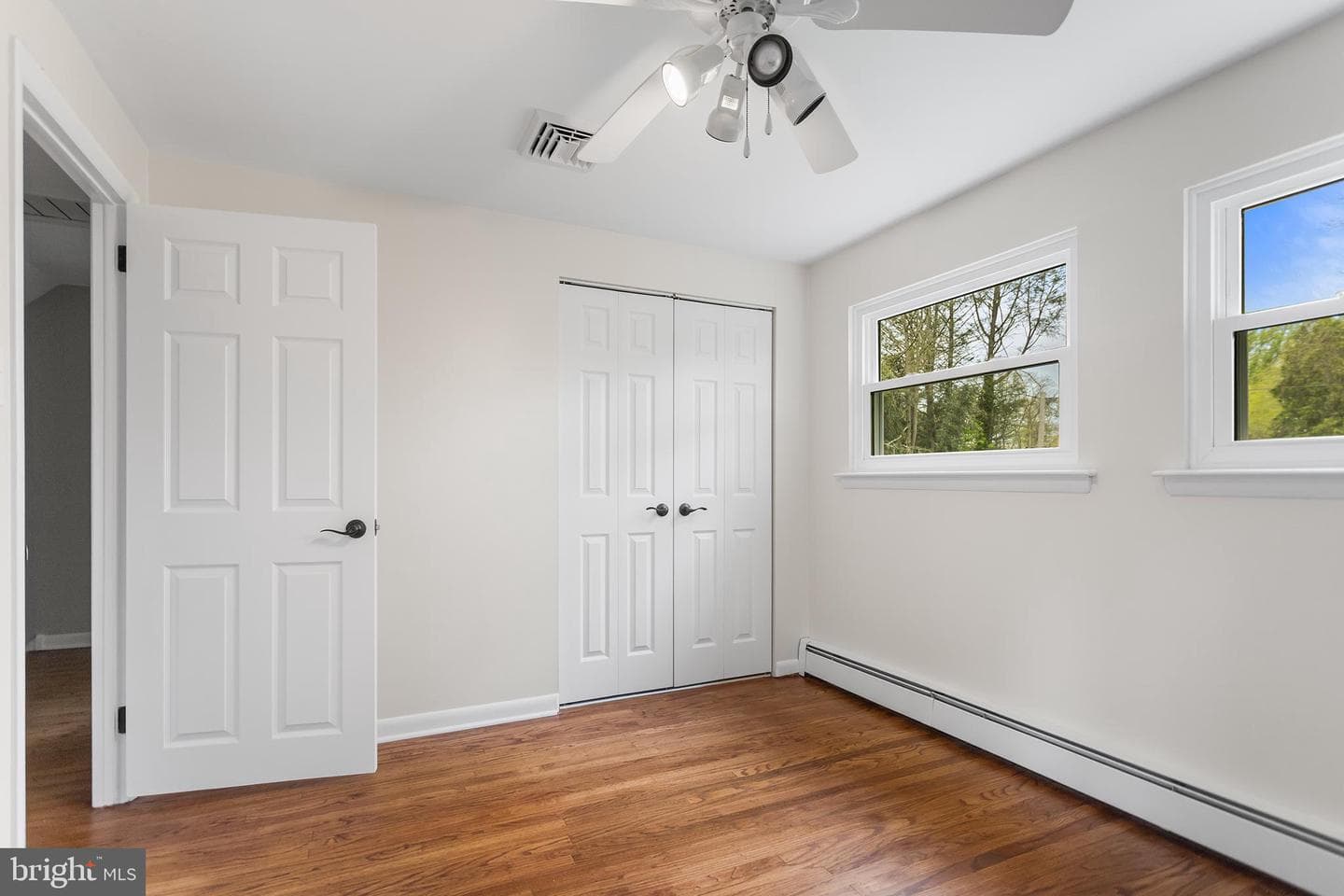 33 Stirling Way photo 24